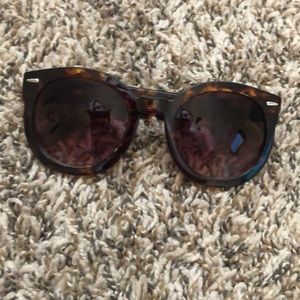 Women’s sunglasses